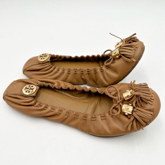 Tory Burch Reese Mestico Royal Tan Leather Ballet Flats Gold Accents Tassels - Picture 1 of 10